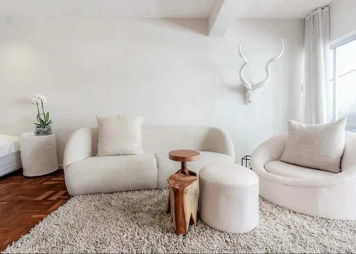 Luxurious Flat On Beach Road Sea Point